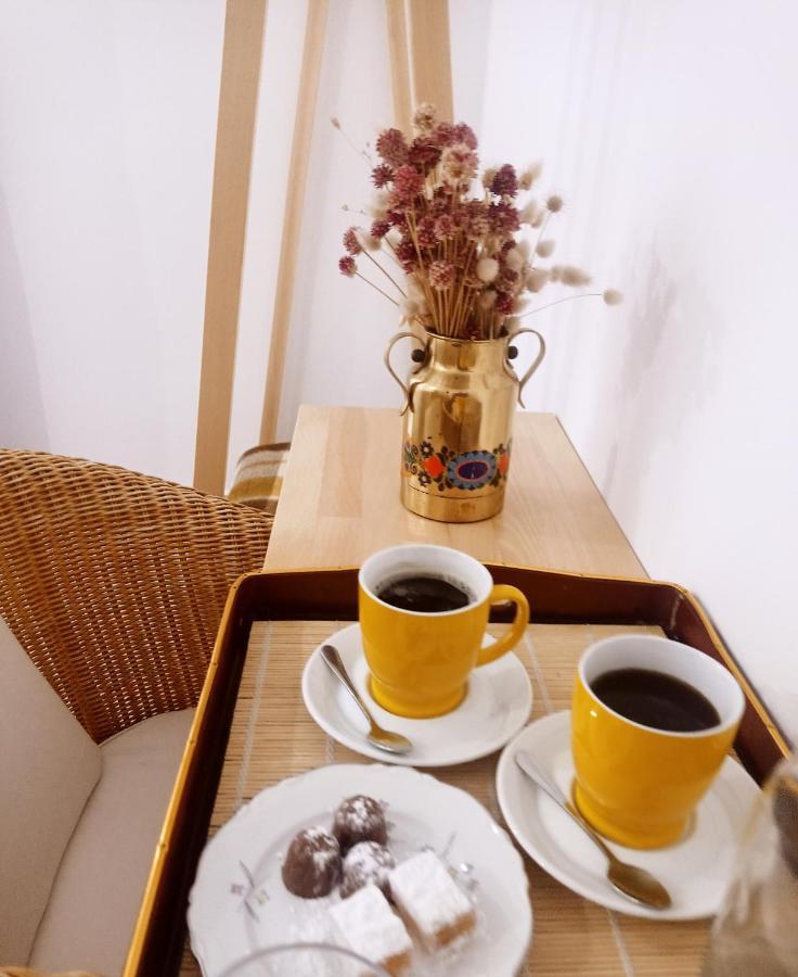 Elea Guesthouse ヒマラ エクステリア 写真