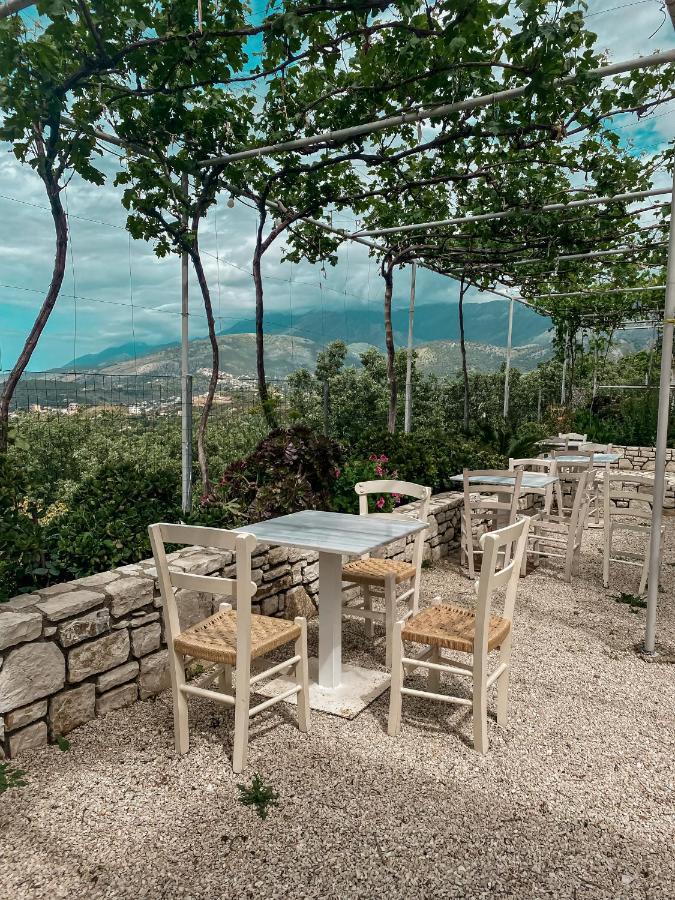 Elea Guesthouse ヒマラ エクステリア 写真