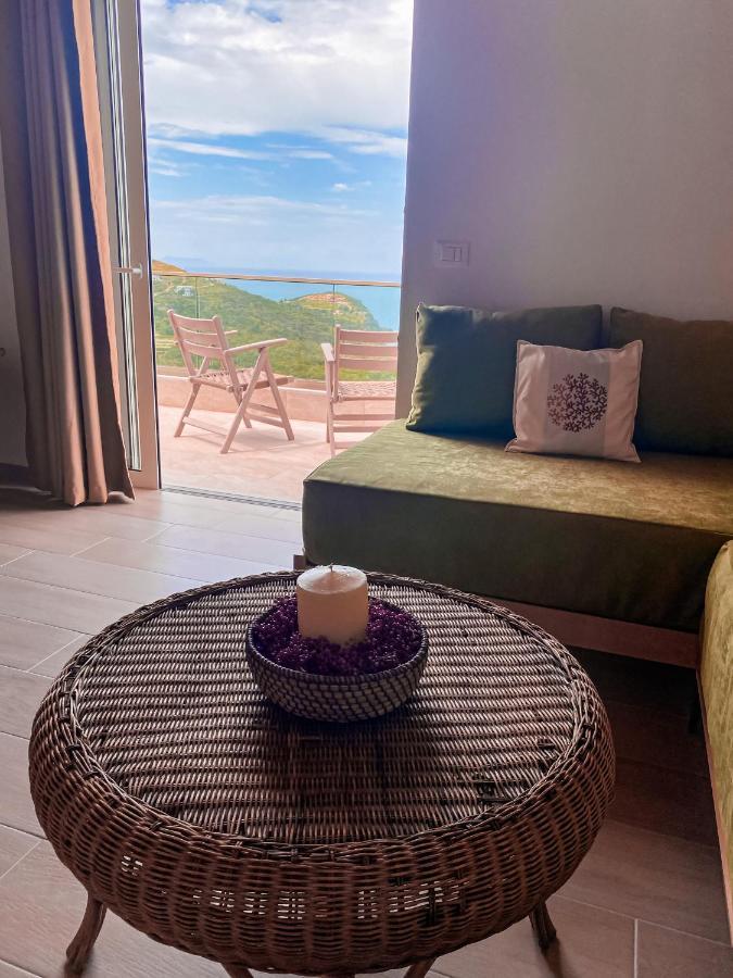 Elea Guesthouse ヒマラ エクステリア 写真