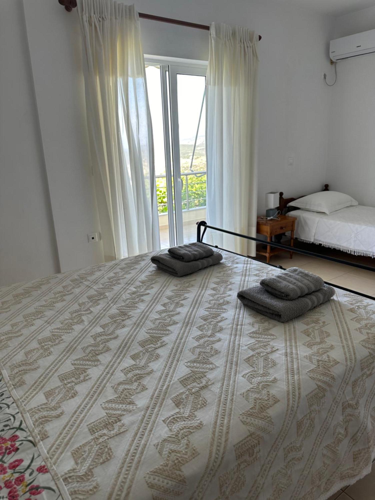 Elea Guesthouse ヒマラ エクステリア 写真